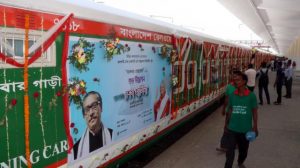 উদ্বোধনী দিনে ৪ ঘণ্টা ২৫ মিনিটে রাজশাহী থেকে ঢাকায় পৌঁছাল ‘বনলতা এক্সপ্রেস’
