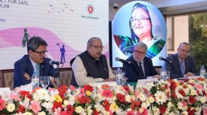 অভিবাসন ব্যয় কমানোর উদ্যোগ অব্যাহত রেখেছে সরকার