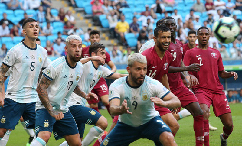 কাতারকে হারিয়ে কোয়ার্টার ফাইনালে আর্জেন্টিনা