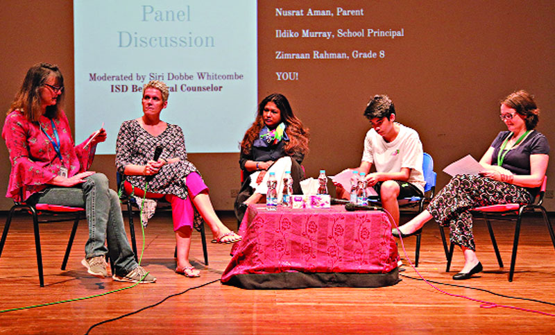 সাইবার বুলিংয়ের শিকার হচ্ছে শিক্ষার্থীরা