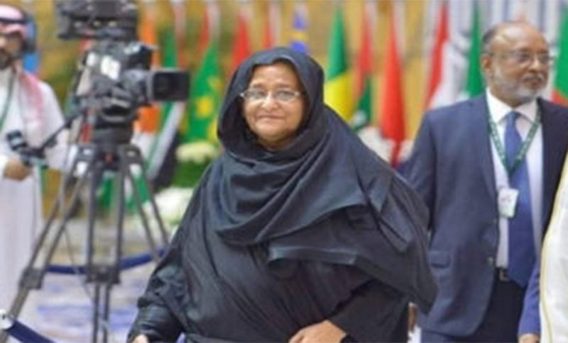 মদিনায় প্রধানমন্ত্রী, মহানবীর রওজা জিয়ারত করবেন আজ