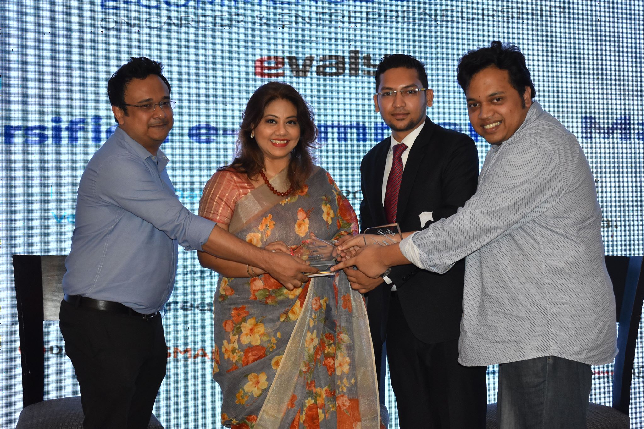 তরুণদের নিয়ে ই-কমার্স সামিট অনুষ্ঠিত