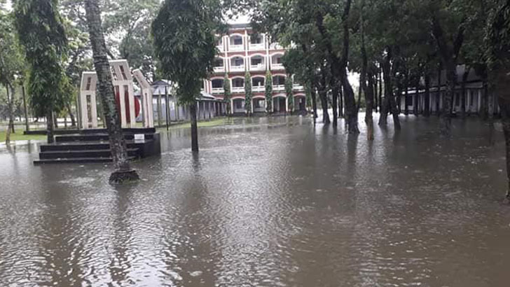 দেশের তিন অঞ্চলে বন্যা