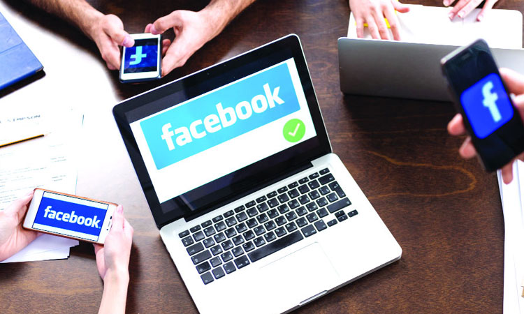 ব্যবহারকারীরা আরো বেশি সক্রিয় হচ্ছে ফেসবুকে