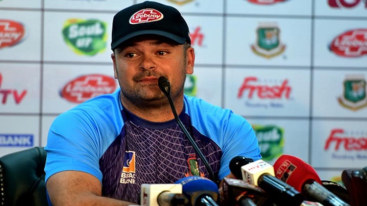 বাংলাদেশের পেসারদের নিয়ে ল্যাঙ্গেভেল্টের পরিকল্পনা