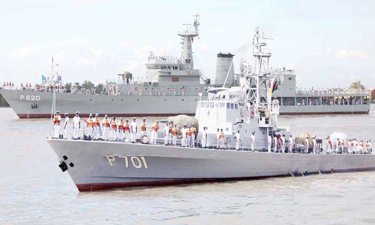 প্রথমবারের মতো বাংলাদেশ সফরে শ্রীলঙ্কার দুই যুদ্ধজাহাজ