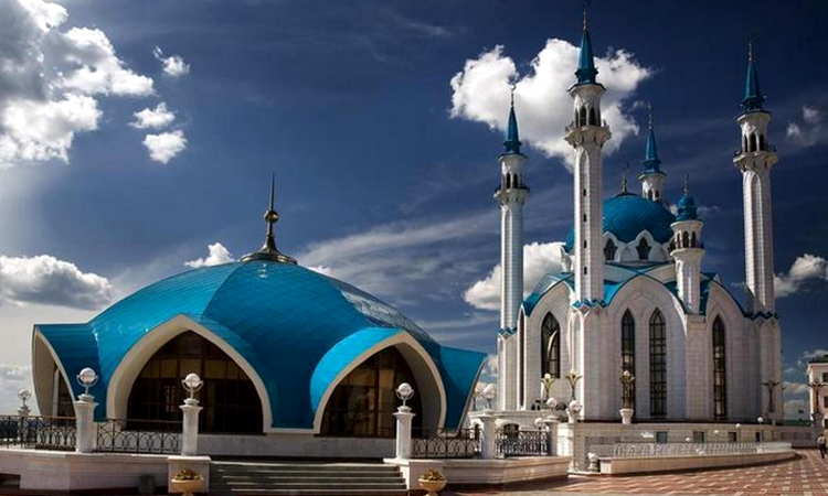 আজ পবিত্র আশুরা