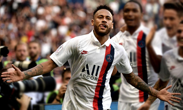 পারফরম্যান্স দিয়েই ফ্যানদের দুয়োর জবাব নেইমারের